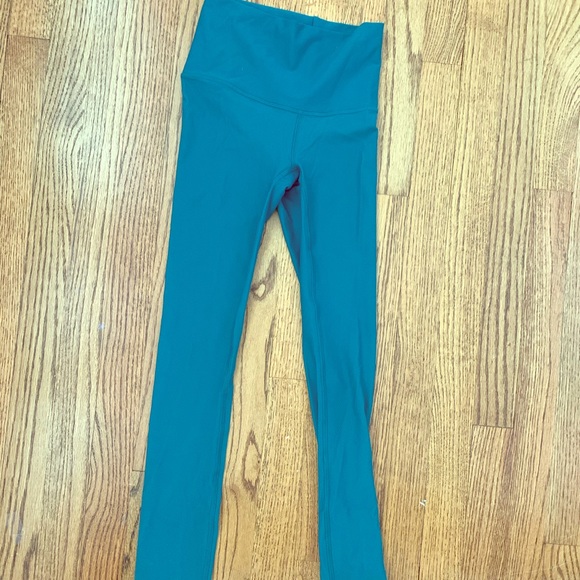 Blueish green lululemon leggings *rare* - Picture 1 of 3
